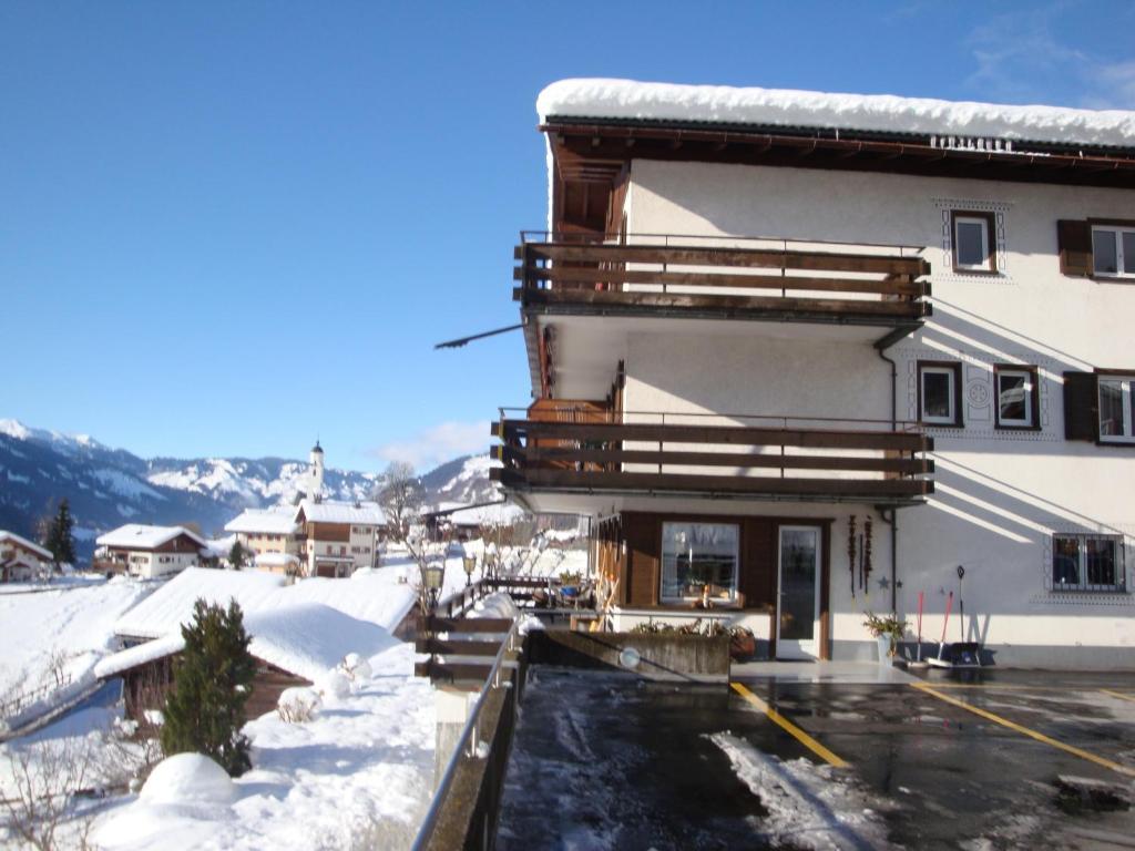 Hotel Old-Jnn Saas im Prattigau ภายนอก รูปภาพ