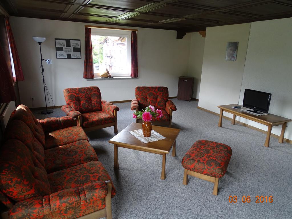 Hotel Old-Jnn Saas im Prattigau ห้อง รูปภาพ