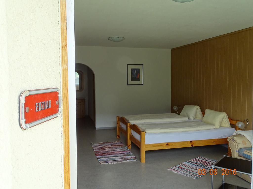 Hotel Old-Jnn Saas im Prattigau ห้อง รูปภาพ